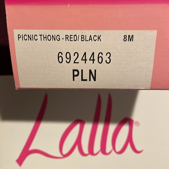 NWT- Lalla 8M watermelon picnic flip flop sandals - Picture 4 of 4